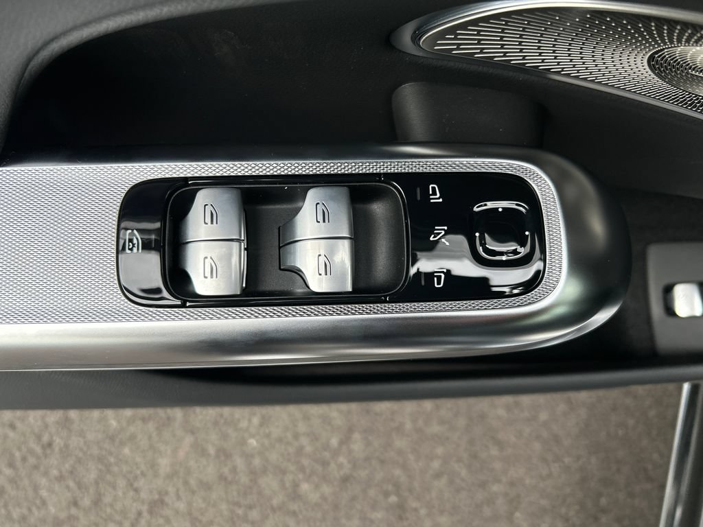 New 2026 Mercedes-Benz E 450 4MATIC Sedan image 12