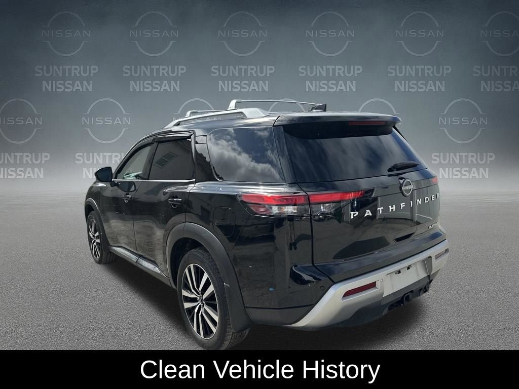 Used 2025 Nissan Pathfinder Platinum image 4