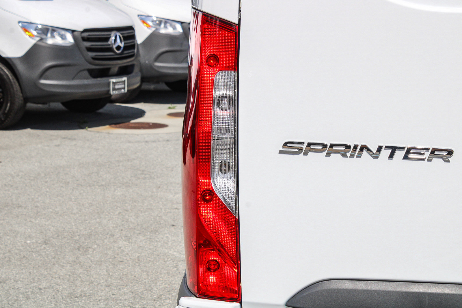 New 2025 Mercedes-Benz Sprinter 2500 image 9