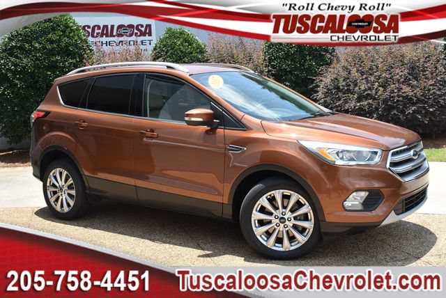 Used 2017 Ford Escape Titanium FWD image 1