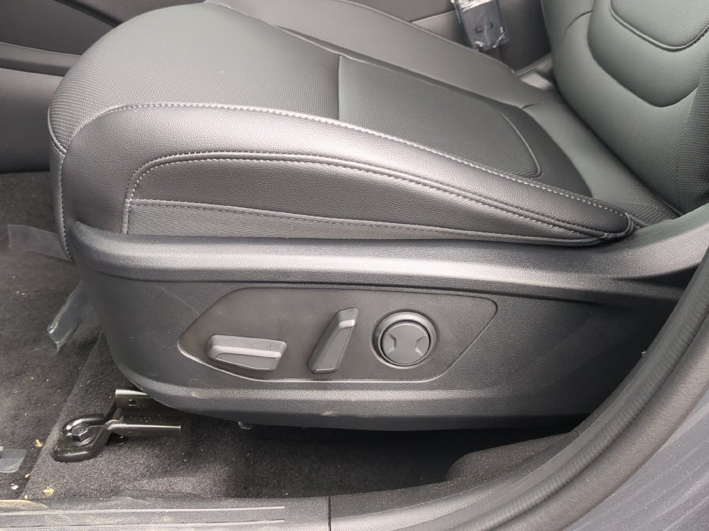 Used 2025 Hyundai Tucson SEL AWD/4WD image 16