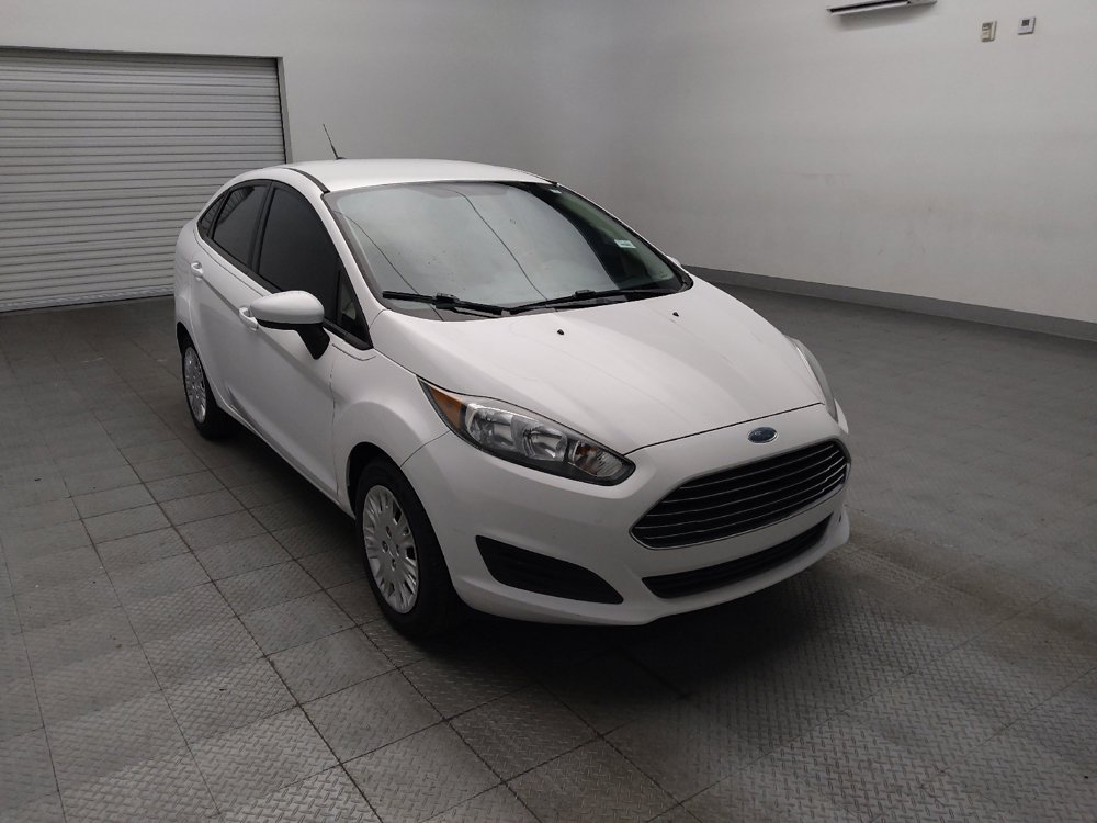 Used 2015 Ford Fiesta S FWD image 13
