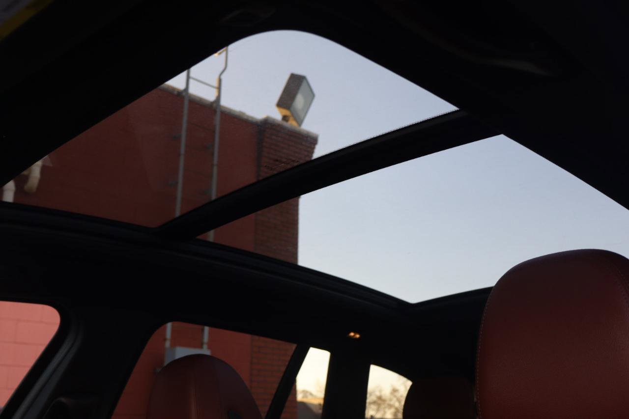 Used 2023 BMW X3 xDrive30i w/ Premium Package image 12