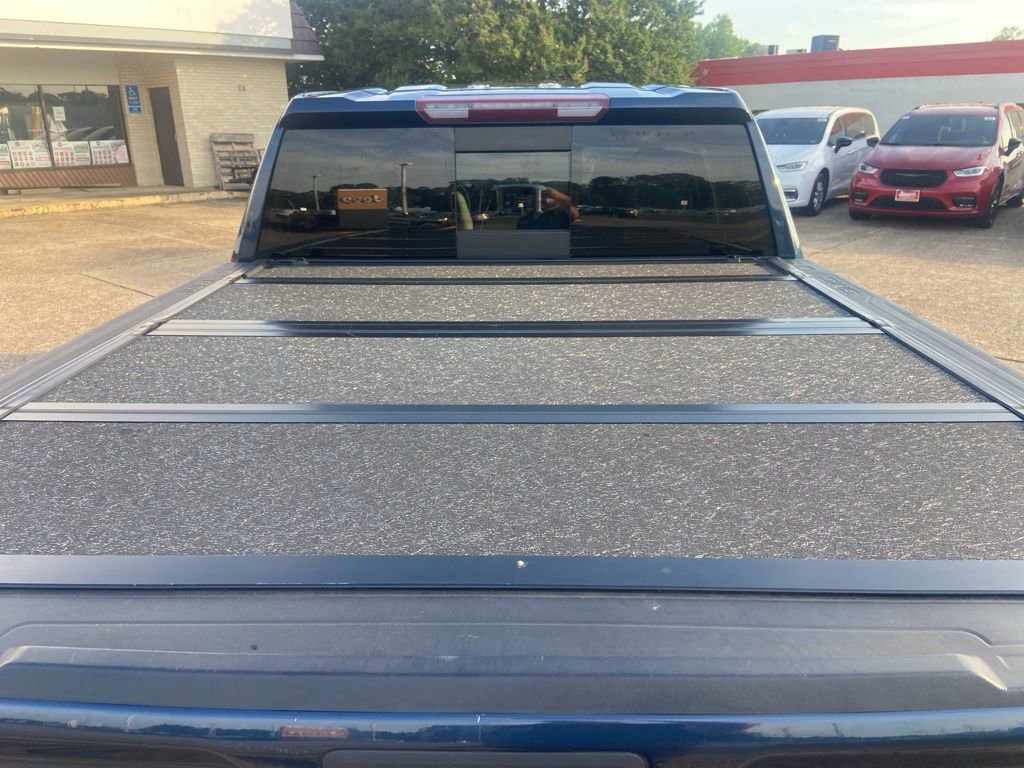 Used 2020 GMC Sierra 1500 SLT w/ SLT Premium Plus Package image 32