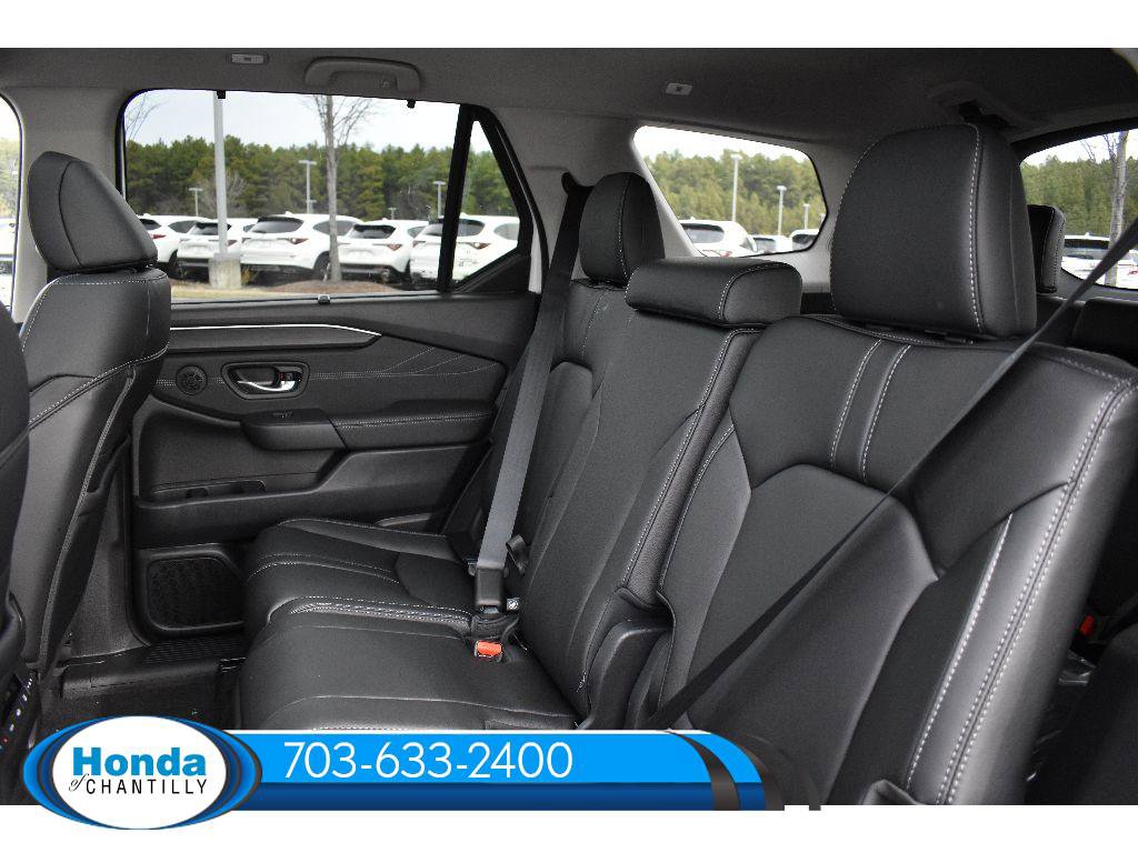 New 2026 Honda Pilot Touring image 30