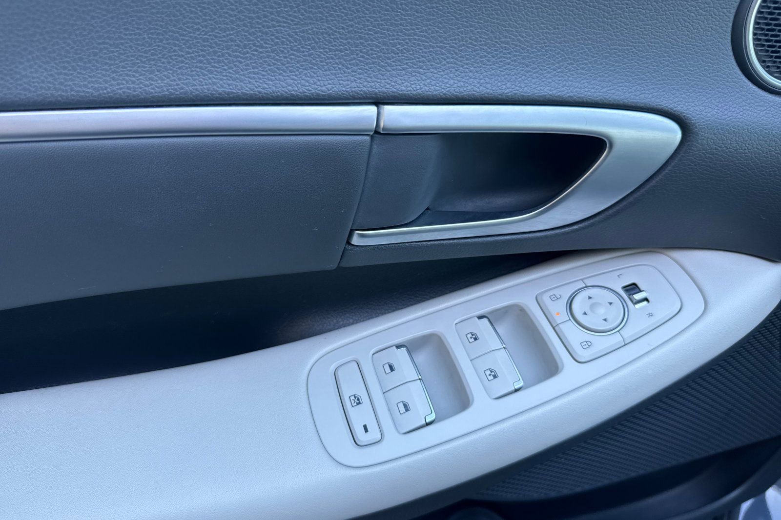 Used 2024 Hyundai Sonata SEL image 11