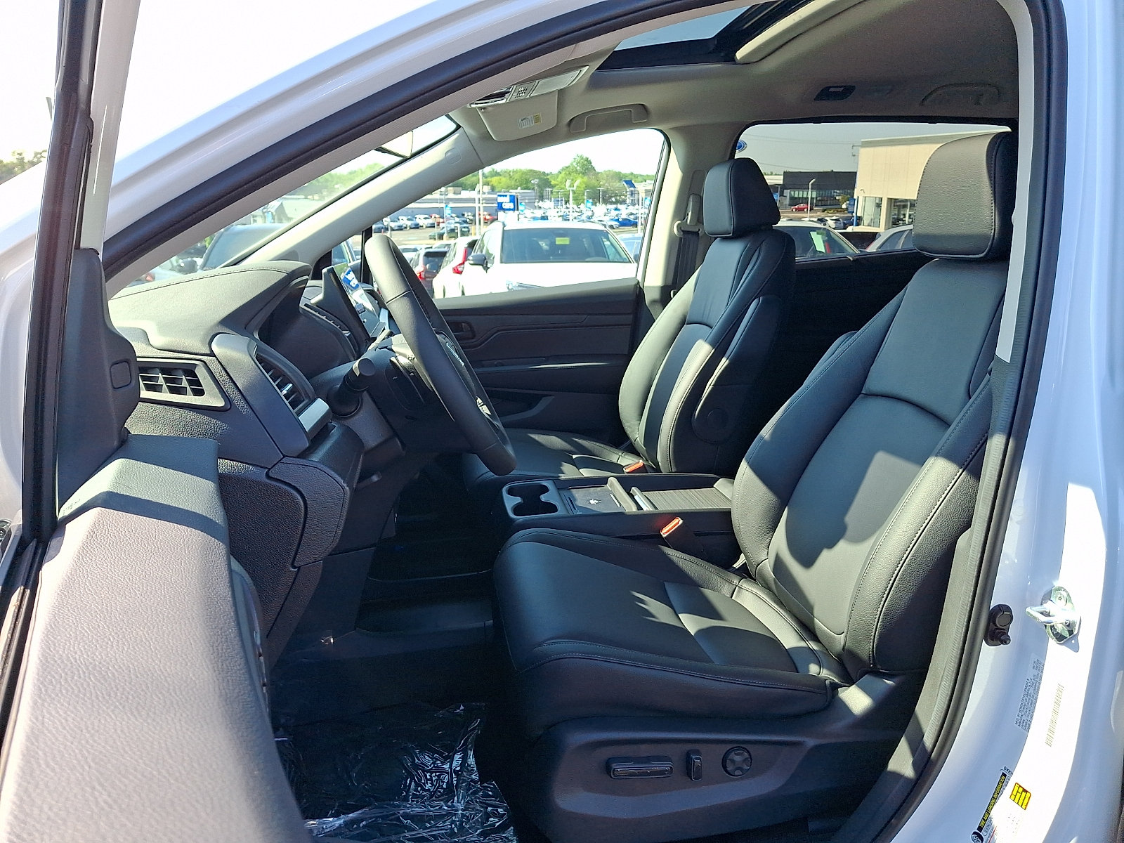 New 2026 Honda Odyssey EX-L image 6
