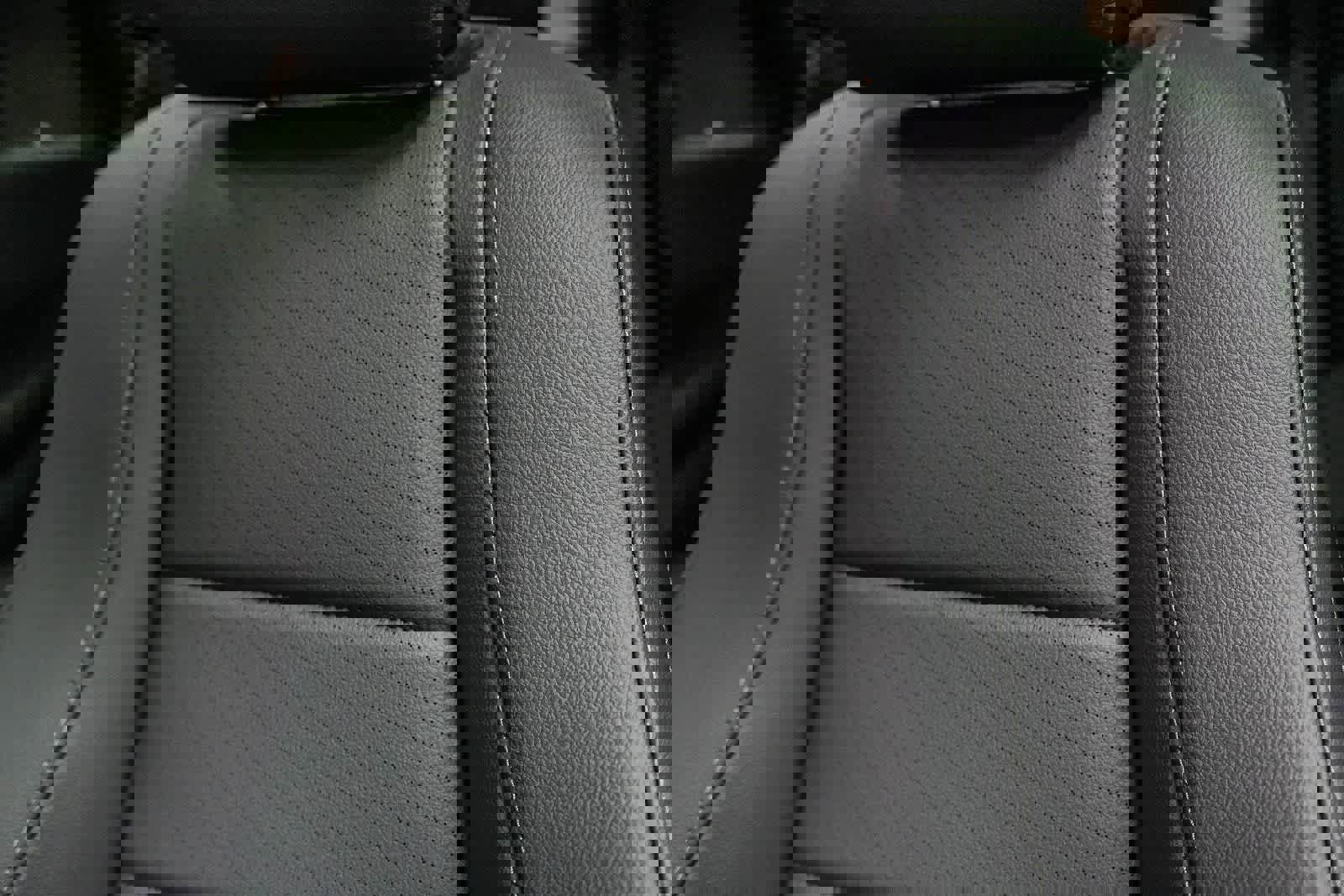 Used 2025 Mercedes-Benz GLE 450 4MATIC image 24