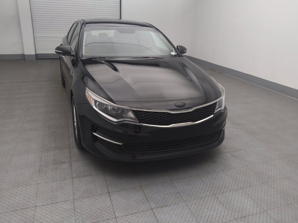 Used 2018 Kia Optima LX image 14