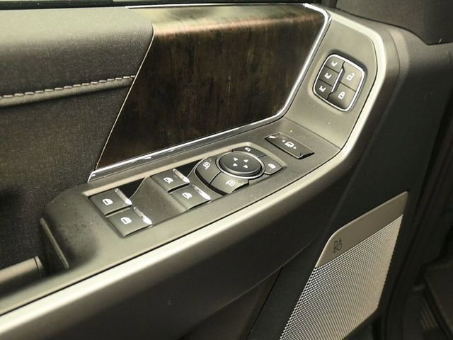 New 2026 Ford F250 Lariat w/ FX4 Off-Road Package image 13
