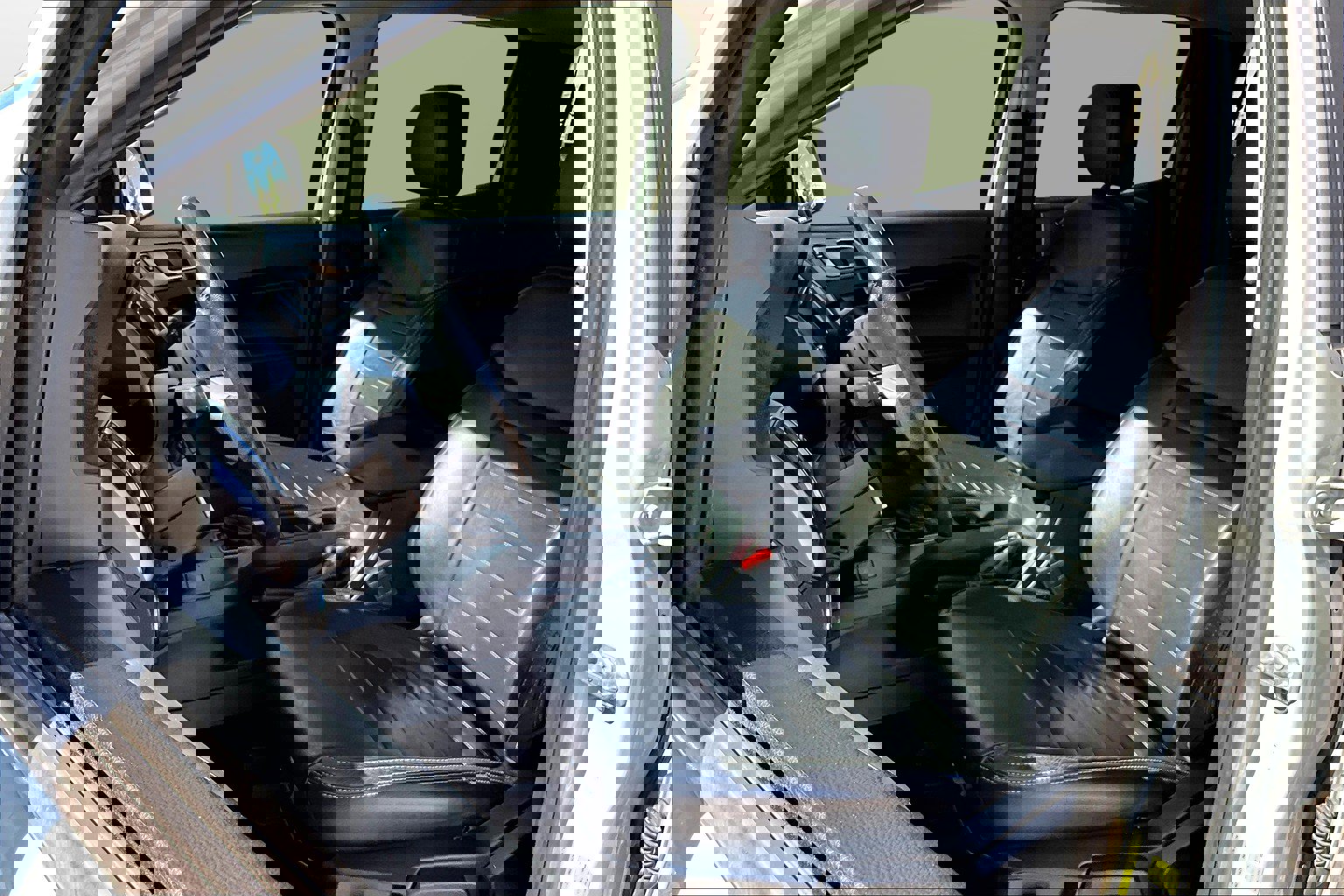 Used 2022 Ford Ranger XLT w/ Equipment Group 301A Mid image 16