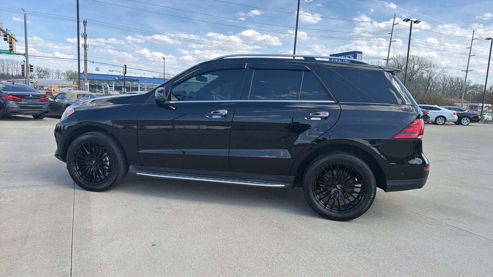 Used 2017 Mercedes-Benz GLE 350 4MATIC image 9