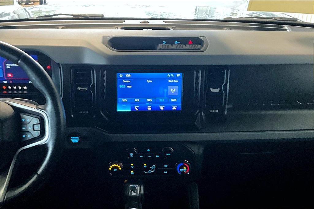 Used 2021 Ford Bronco Big Bend image 18