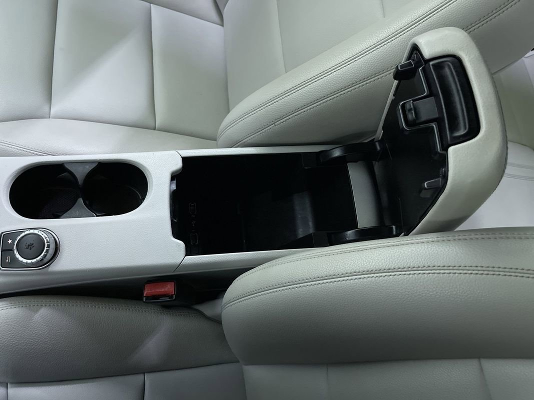 Used 2015 Mercedes-Benz CLA 250 image 23