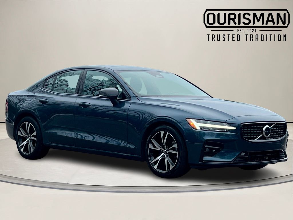 Used 2024 Volvo S60 B5 Core image 1