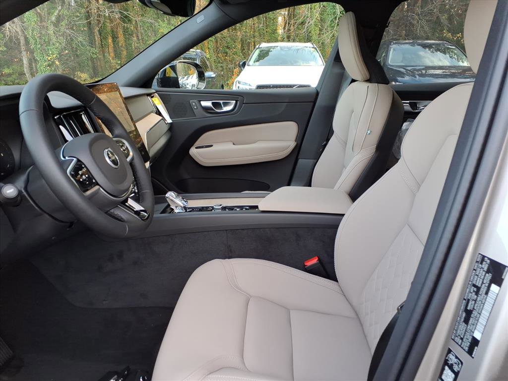 New 2026 Volvo XC60 B5 Plus w/ Protection Package Premier image 16
