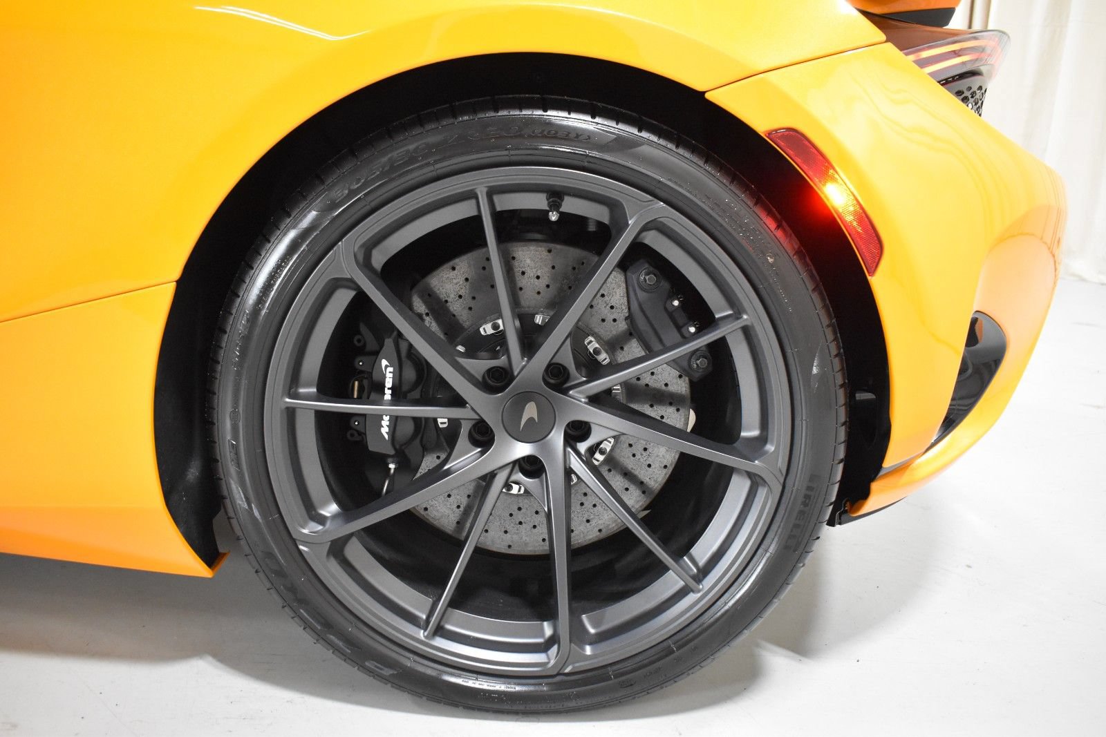 New 2027 McLaren 750S Spider RWD image 14