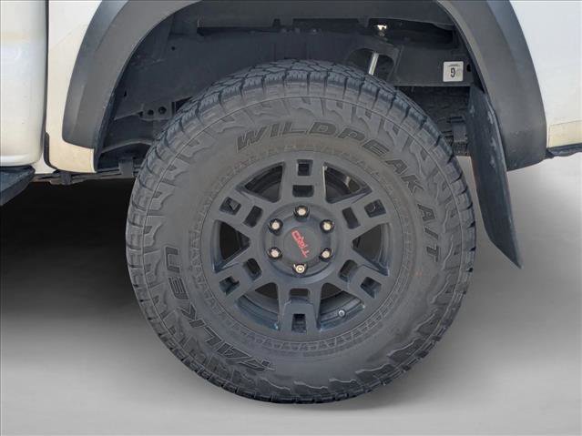 Used 2019 Toyota Tacoma TRD Off-Road image 13