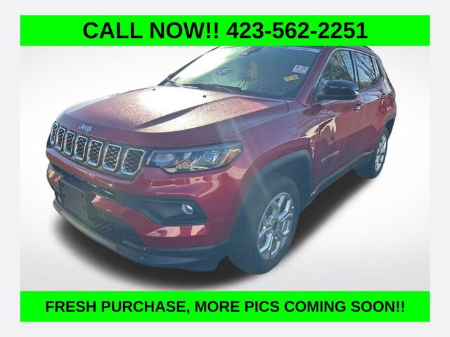 Used 2025 Jeep Compass Latitude