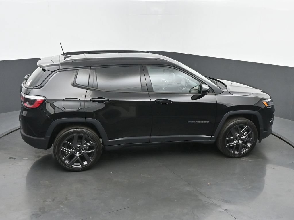 New 2026 Jeep Compass Limited w/ Sun, Sound & Navigation Group AWD/4WD image 41