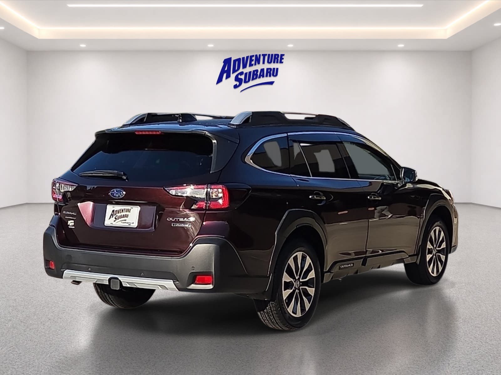 Certified 2023 Subaru Outback Touring AWD/4WD image 6