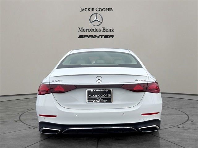 New 2025 Mercedes-Benz E 350 4MATIC Sedan image 4