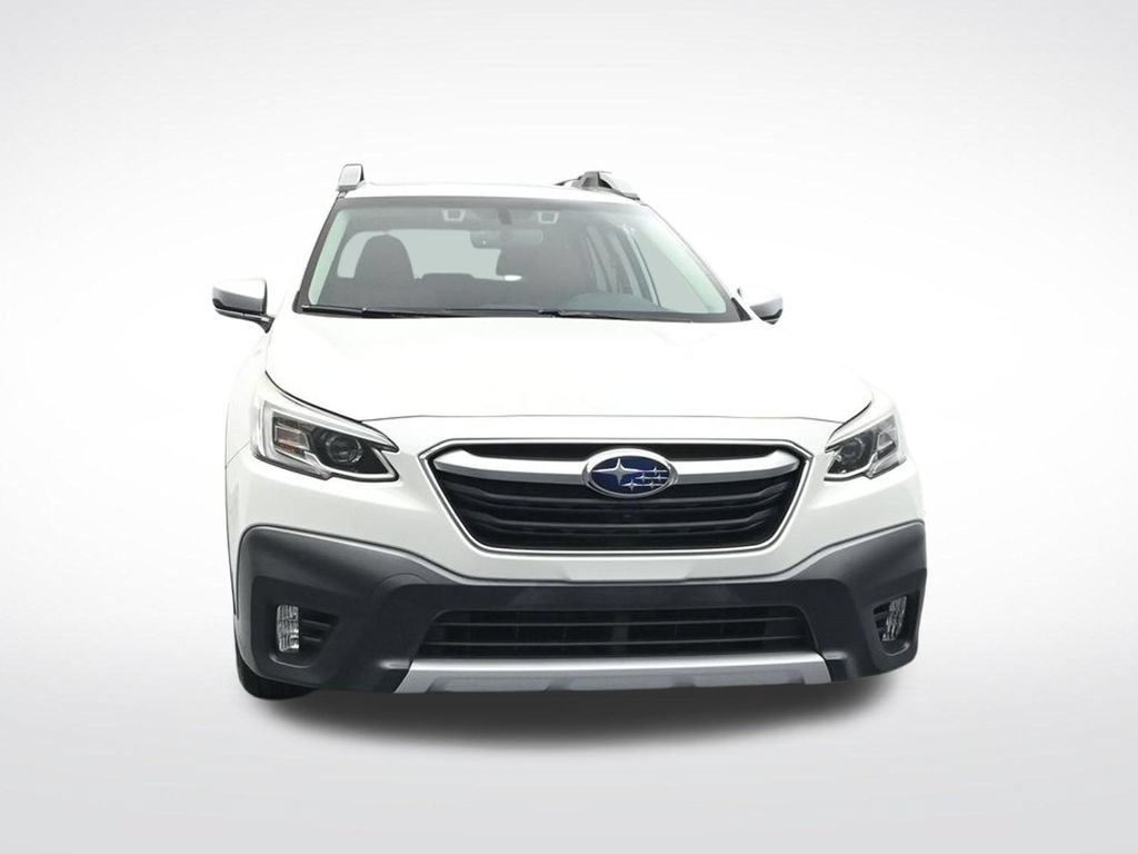 Used 2020 Subaru Outback Touring w/ Popular Package #2 AWD/4WD image 2