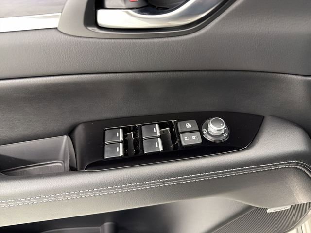 New 2025 MAZDA CX-5 AWD 2.5 S w/ Premium Plus Pkg image 23