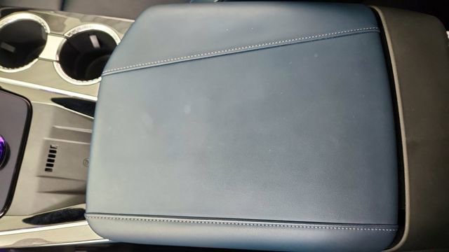 Used 2025 Cadillac Escalade IQ Sport 2 image 56