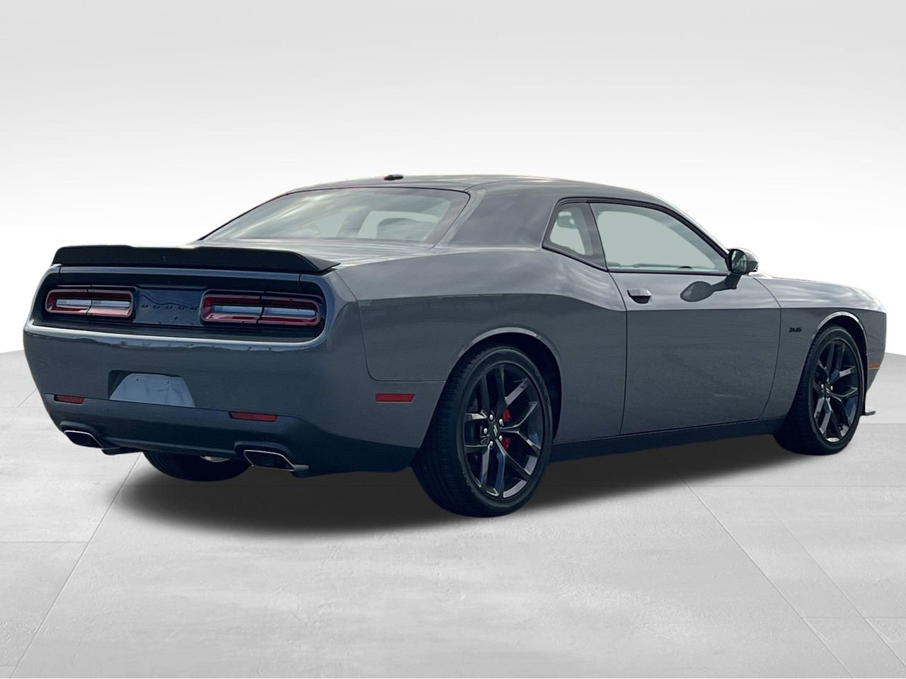 Used 2023 Dodge Challenger R/T w/ Blacktop Package image 27