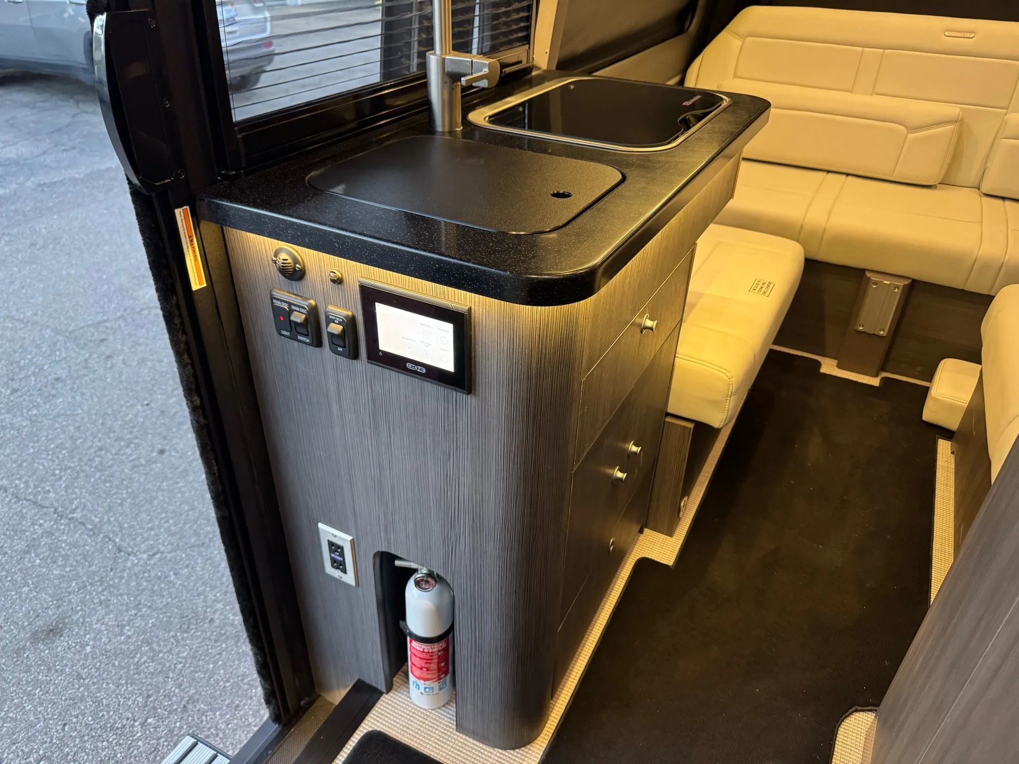 Used 2021 Mercedes-Benz Sprinter 2500 w/ Windows All Around Package image 30