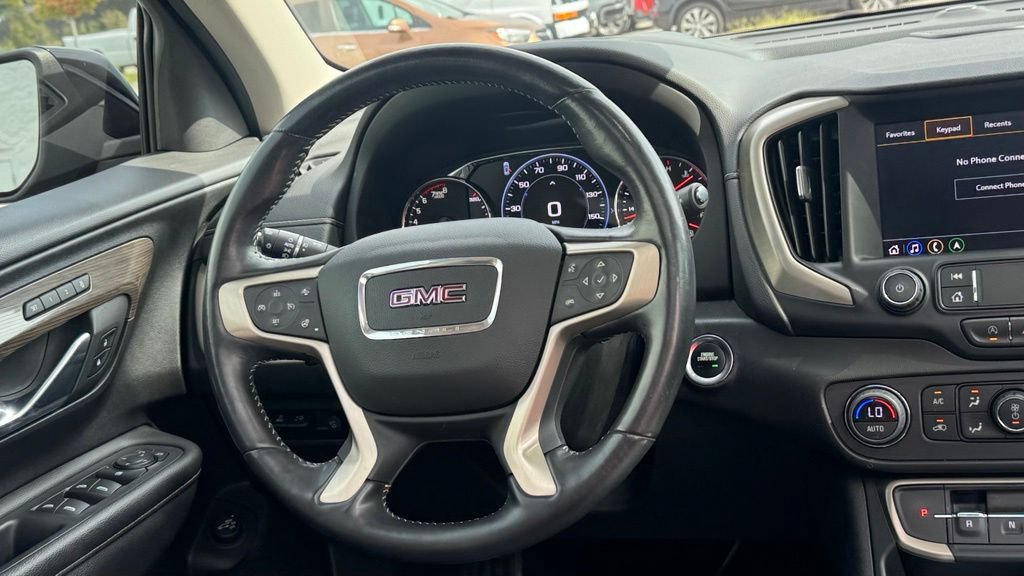 Used 2022 GMC Terrain Denali w/ Denali Premium Package AWD/4WD image 16