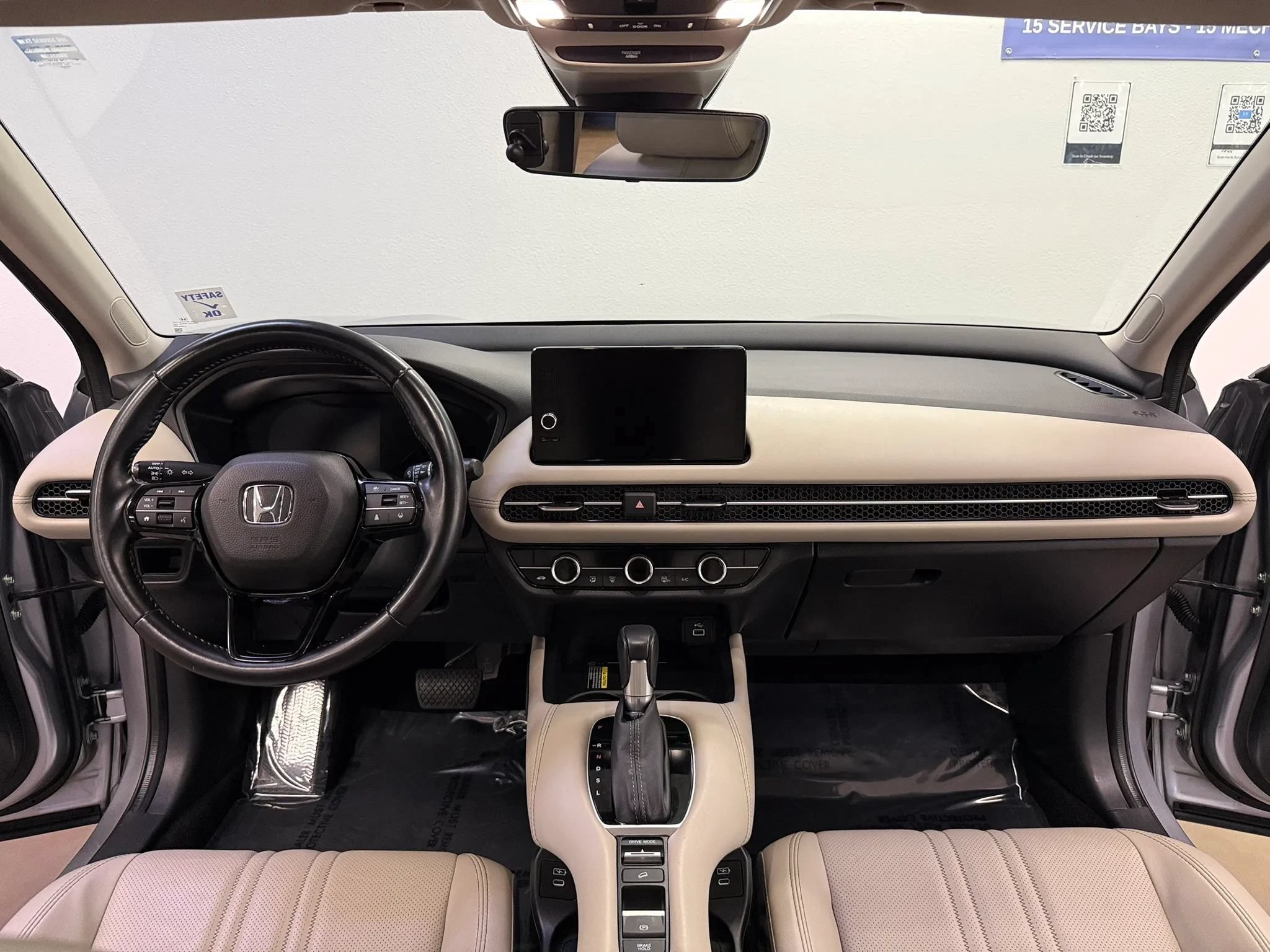 Used 2025 Honda HR-V EX-L image 14