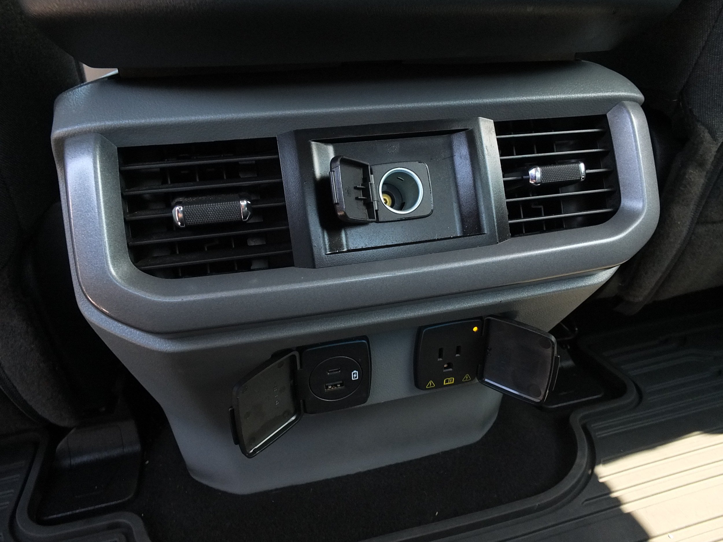 Used 2023 Ford F150 XLT w/ Equipment Group 302A High AWD/4WD image 16