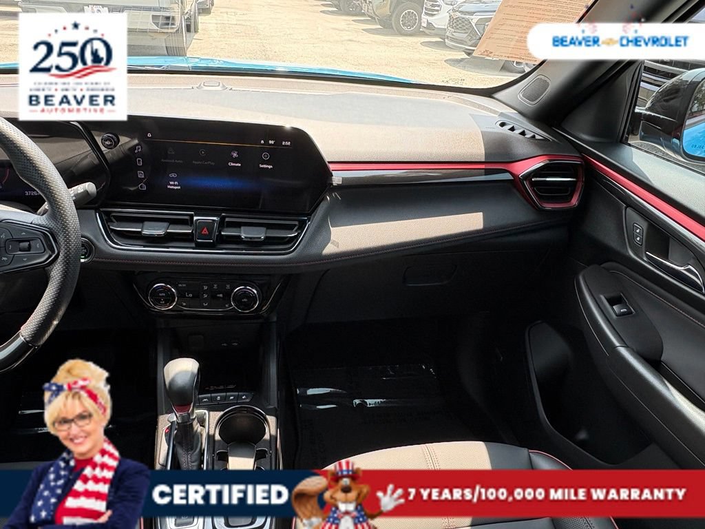 Used 2025 Chevrolet TrailBlazer RS w/ Convenience Package FWD image 16