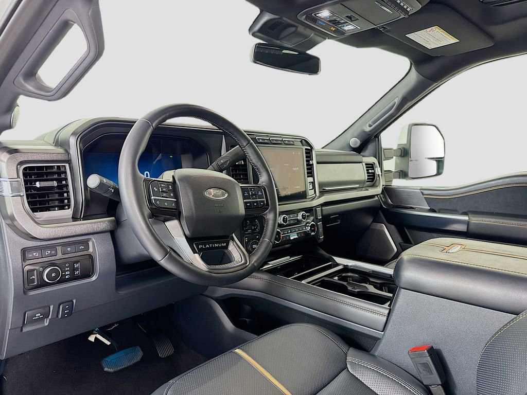 Used 2024 Ford F350 Platinum w/ FX4 Off-Road Package image 7