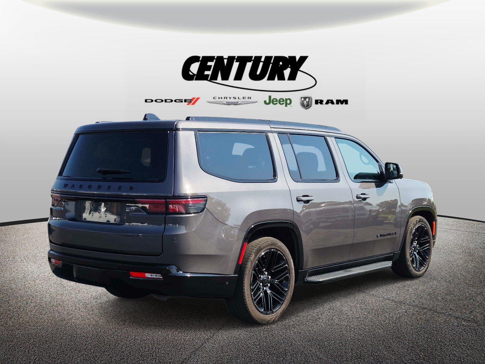Used 2024 Jeep Wagoneer Series II w/ Convenience Group I AWD/4WD image 4