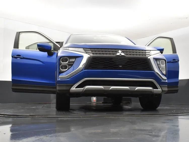 Used 2024 Mitsubishi Eclipse Cross SE image 11