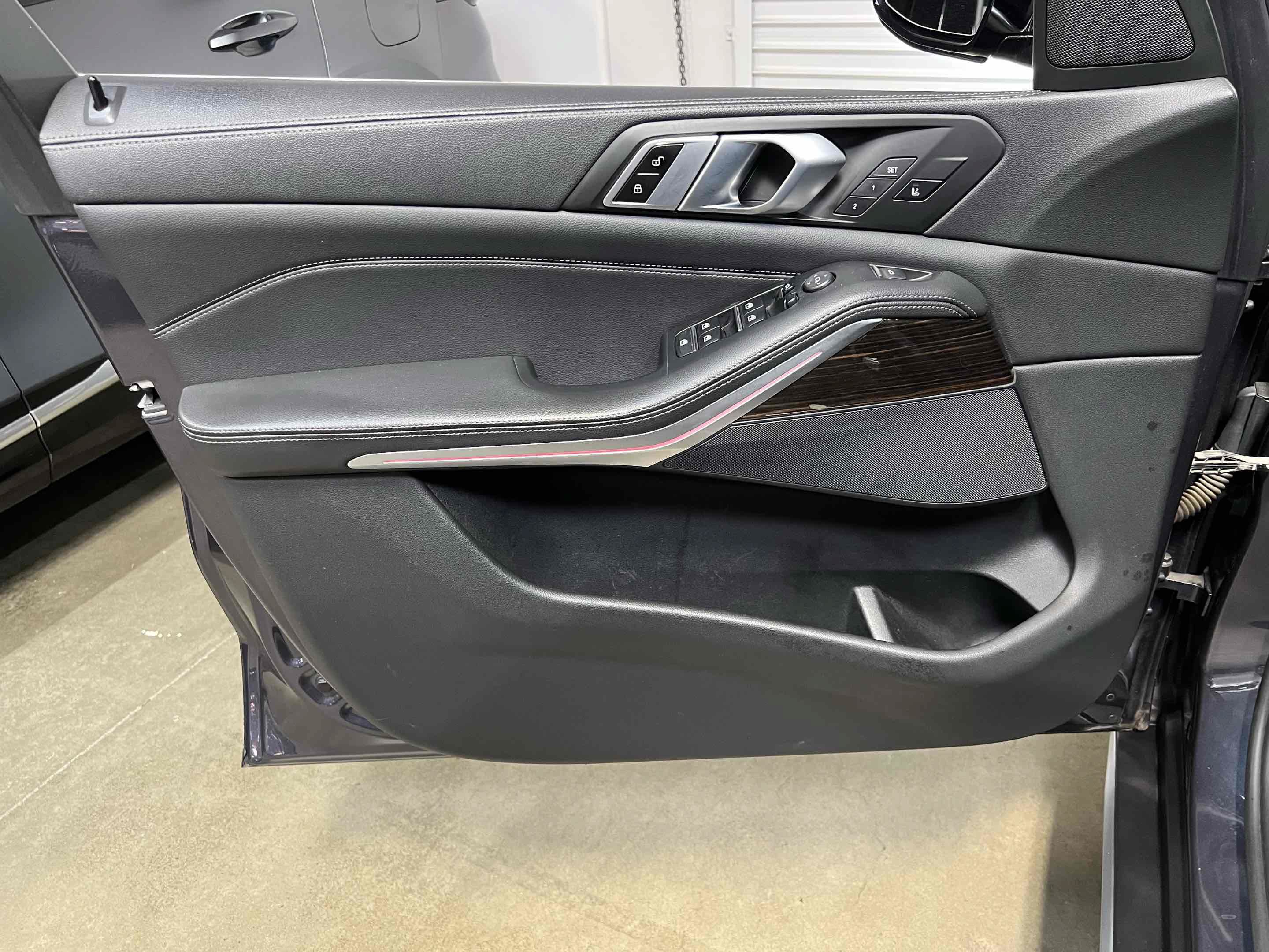 Used 2020 BMW X5 sDrive40i w/ Premium Package RWD image 69