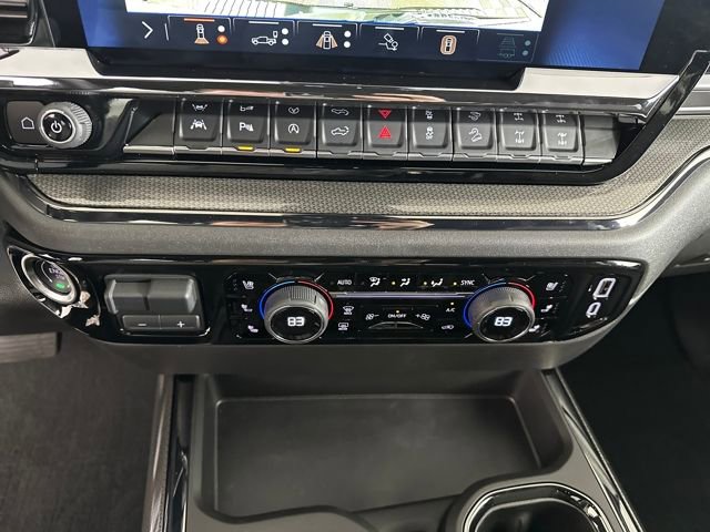 Used 2025 Chevrolet Silverado 1500 ZR2 w/ Technology Package image 23