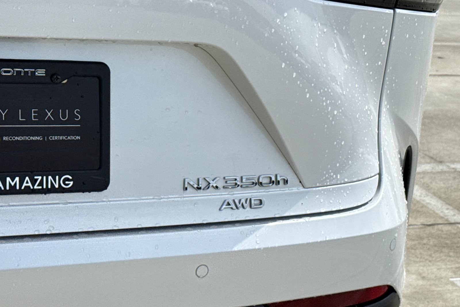 Certified 2025 Lexus NX 350h AWD w/ Accessory Package (2T) image 23