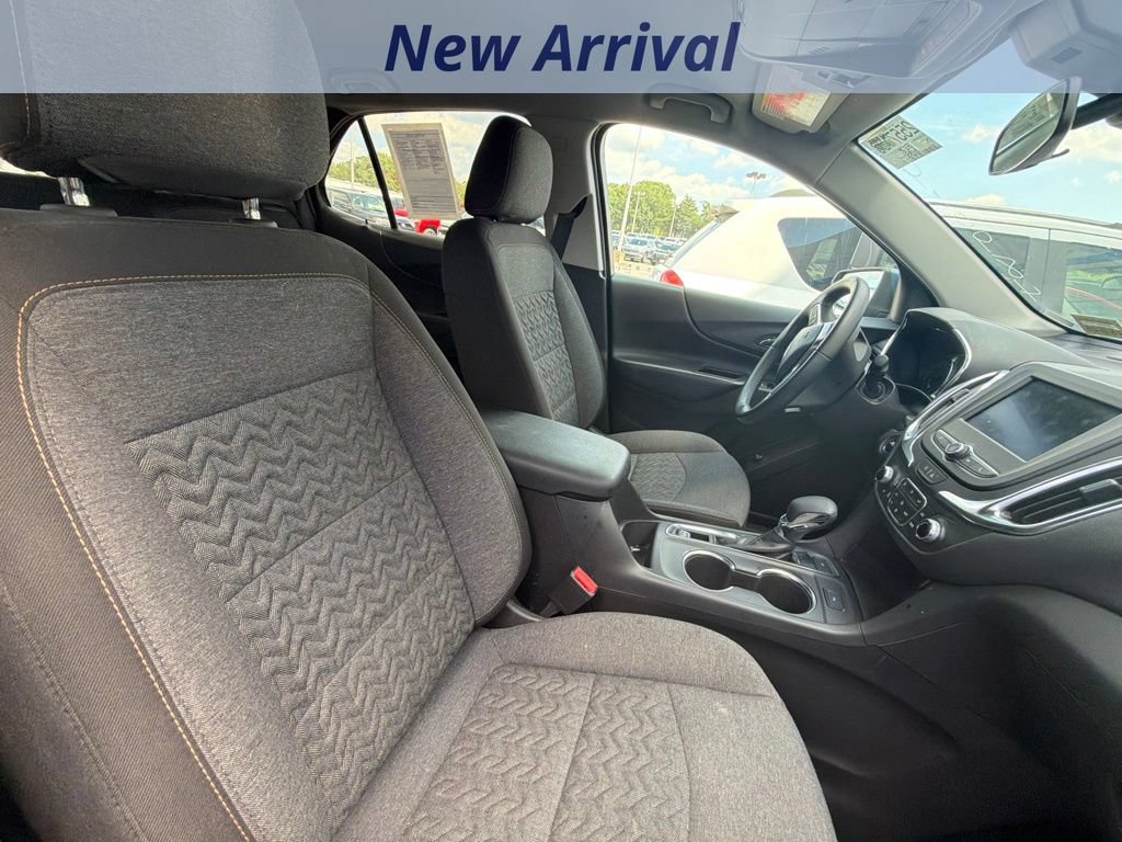 Used 2024 Chevrolet Equinox LT AWD/4WD image 4
