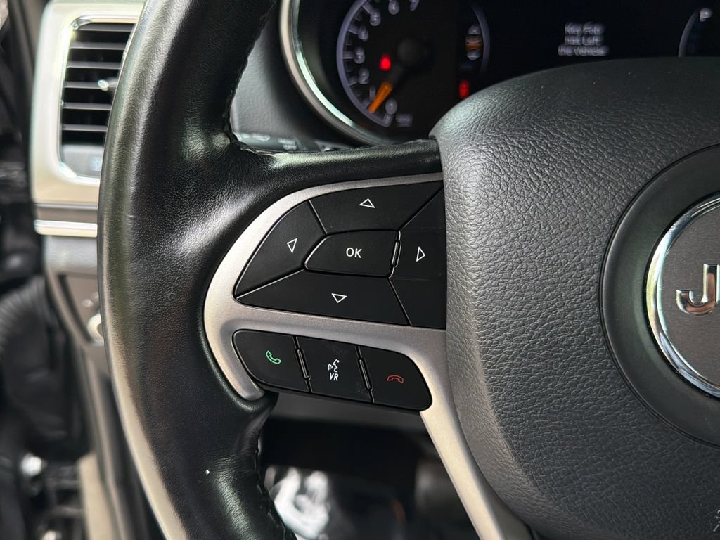 Used 2020 Jeep Grand Cherokee Limited AWD/4WD image 27