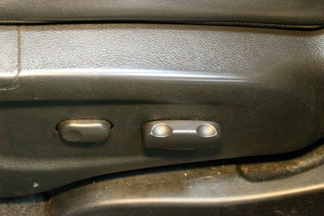 Used 2016 Chevrolet Trax LTZ image 16