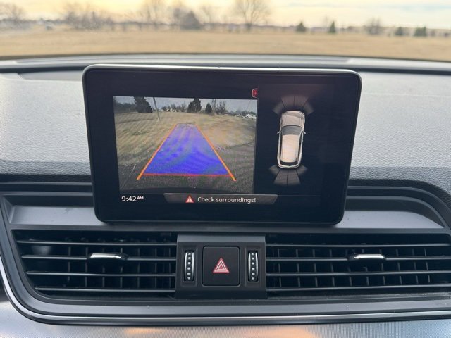 Used 2020 Audi Q5 2.0T Premium w/ Titanium Sport Package image 17