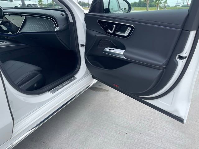 New 2025 Mercedes-Benz E 350 Sedan image 21