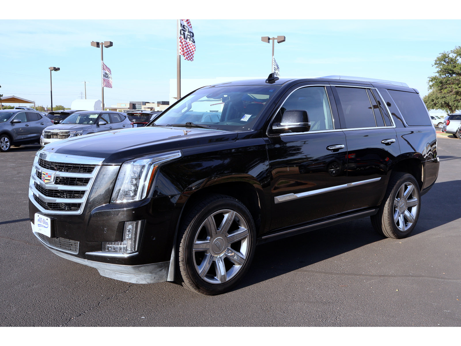 Used 2019 Cadillac Escalade Premium Luxury RWD image 10