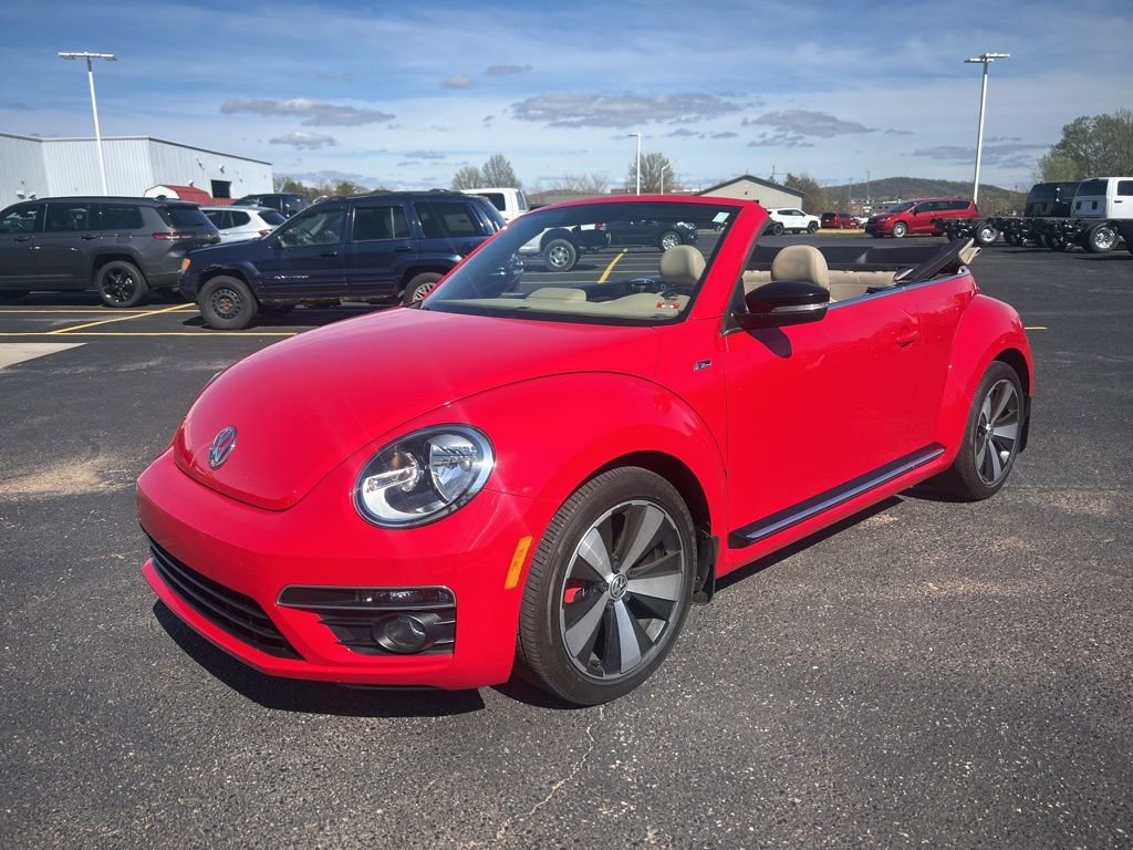 Used 2014 Volkswagen Beetle R-Line FWD image 6