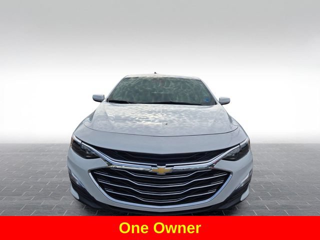Used 2023 Chevrolet Malibu LS w/ Driver Confidence Package FWD image 2