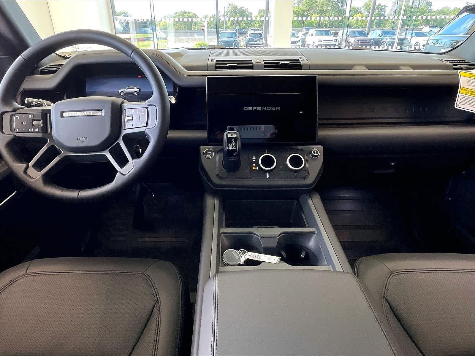 New 2026 Land Rover Defender 110 X-Dynamic SE AWD/4WD image 7